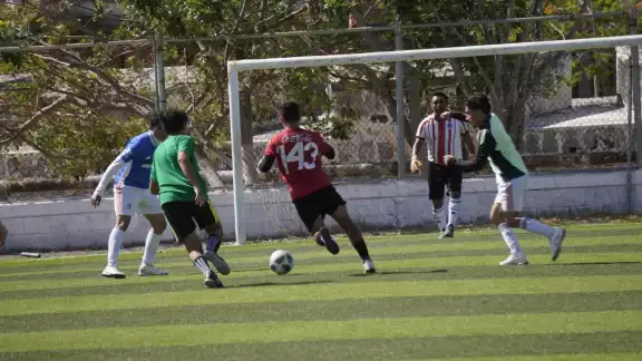 La Barra FC y Capital 21 imponen su poderío ofensivo en la jornada inaugural La Barra FC y Capital 21 imponen su poderío ofensivo en la jornada inaugural