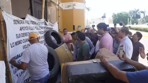 Si el Ayuntamiento sigue sin acatar la sentencia, el Poder Legislativo iniciará juicio político Si el Ayuntamiento sigue sin acatar la sentencia, el Poder Legislativo iniciará juicio político