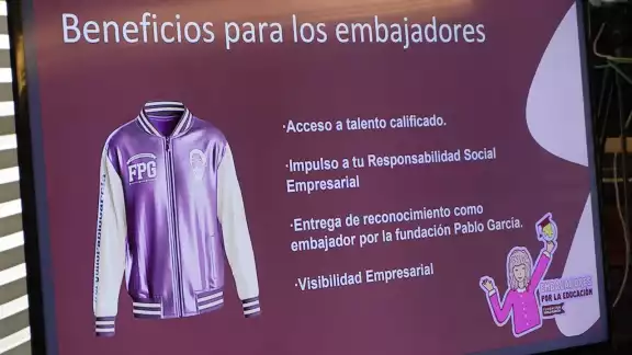 Estudiantes campechanos enfrentan barreras para estudiar fuera del país Estudiantes campechanos enfrentan barreras para estudiar fuera del país