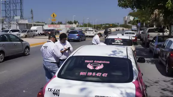 Transportistas exigen a ARTEC actuar contra servicio irregular de InDrive Transportistas exigen a ARTEC actuar contra servicio irregular de InDrive