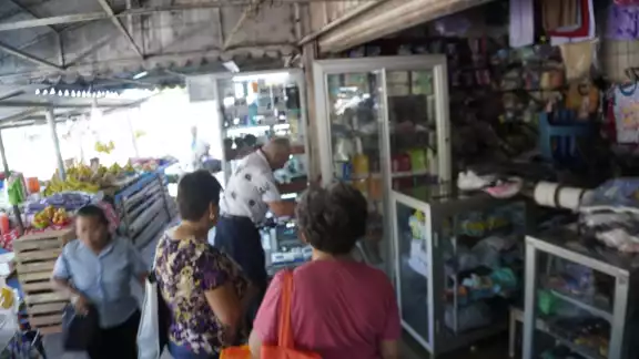 Adultos mayores, los más afectados por el cierre de negocios en Campeche Adultos mayores, los más afectados por el cierre de negocios en Campeche