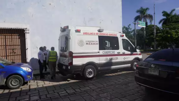 Falta de mantenimiento en la red de Agua Potable ocasionó accidente en el Centro Falta de mantenimiento en la red de Agua Potable ocasionó accidente en el Centro