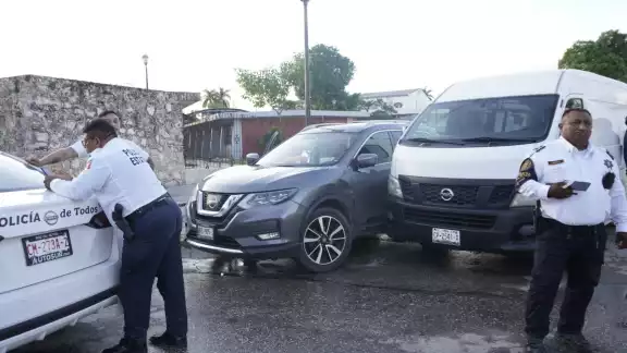 El incidente ocurrió en el cruce de la Calle 49-B con la Calle 10 del primer cuadro de la ciudad