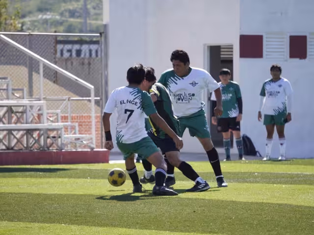 Campeones imbatibles y resultados contundentes en la Liga de Medios