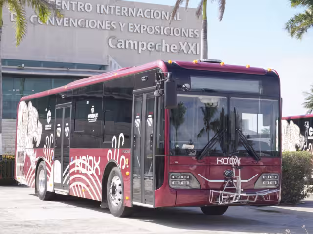 La implementación será gradual, permitiendo a los ciudadanos adaptarse a nuevas rutas, sistemas de cobro y esquemas de trabajo de los operadores