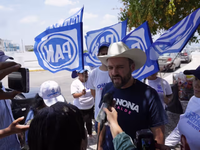 Chanona sí asistirá al debate
