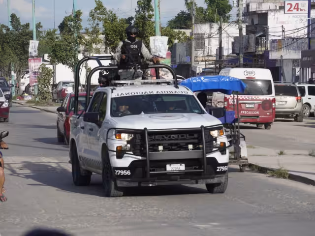AMLO y Sheinbaum visitan la estación del Tren Maya en Escárcega con discreto operativo de seguridad