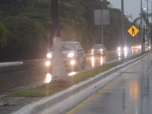 Se emitió una alerta azul de peligro muy bajo para los municipios de Hopelchén, Calakmul, Escárcega y Candelaria debido a la cercanía de un ciclón tropical