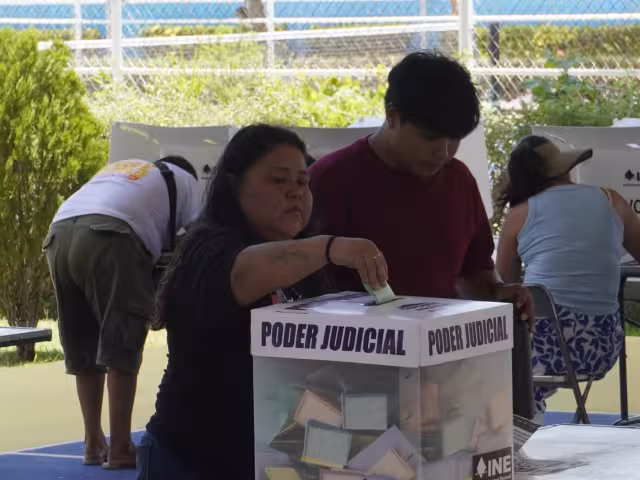 El TEPJF desechó el juicio de inconformidad presentado por Christian Omar González Segovia contra el INE.