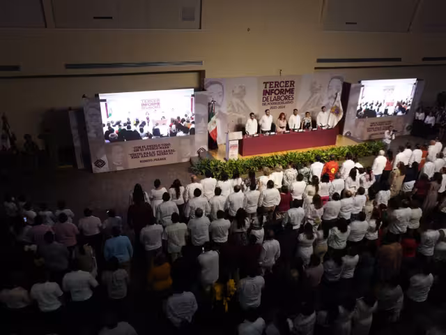 El Poder Legislativo entregó su tercer y último informe de actividades de la LXIV Legislatura en el Centro de Convenciones Campeche XXI