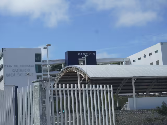 La Rectoría de la UAC aceptó que la falta de luz en la FCQB se debe a reparaciones eléctricas iniciadas recientemente