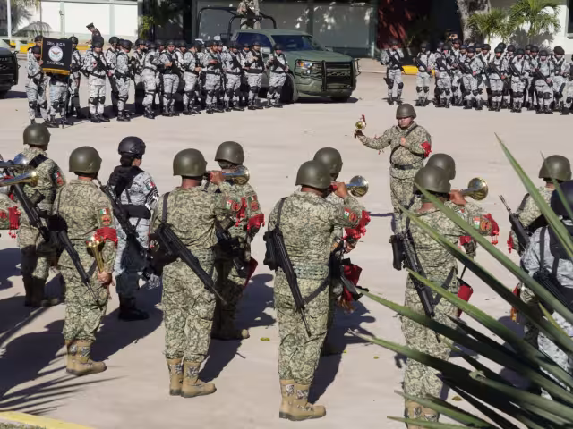 El evento contó con la presencia de efectivos de la Sedena, la Guardia Nacional, entre otros mandos