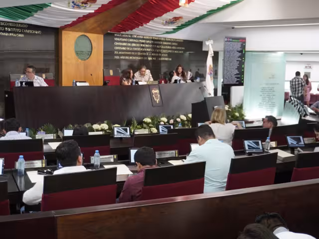 La propuesta actual de Morena coincide con la del PRI, excepto en la fecha de inicio