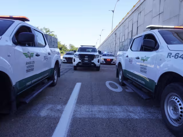 Durante diciembre, los incidentes en carreteras estatales y federales aumentan hasta un 15 por ciento, según Ángeles Verdes