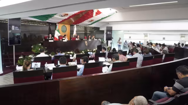 El Congreso de Campeche aprobó un exhorto a la Secretaría de Salud para combatir el índice de suicidios y realizar adecuaciones fiscales para el Ejercicio Fiscal 2025