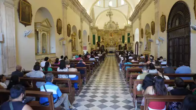 La Iglesia Católica en Campeche celebró el nombramiento del cardenal Prevost.