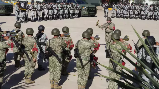 El evento contó con la presencia de efectivos de la Sedena, la Guardia Nacional, entre otros mandos