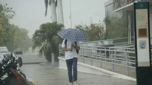 Seguirá temporal de lluvias 96 horas más en Campeche; vigilan posible ciclón en el Pacífico