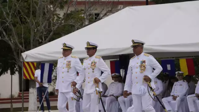 Cambia de mando Región Naval