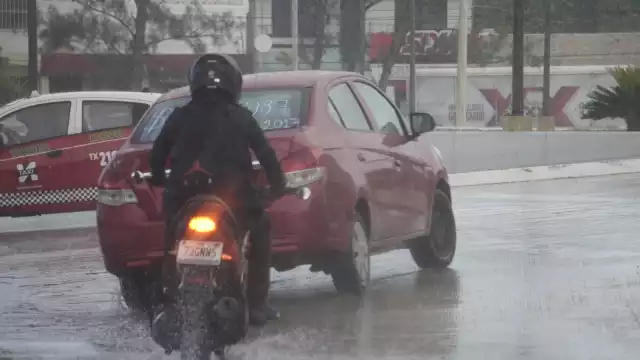 Se prevé chubascos con lluvias puntuales fuertes