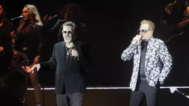 15 mil campechanos disfrutaron de concierto de Emmanuel y Mijares.