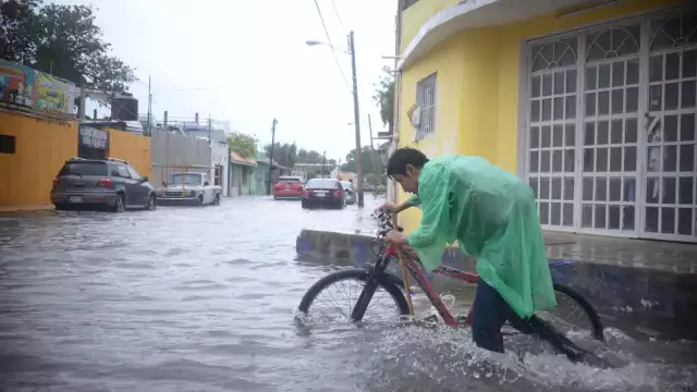 Las lluvias no pararán esta semana en Yucatán ante la formación de una nueva Onda Tropical en el Mar Caribe