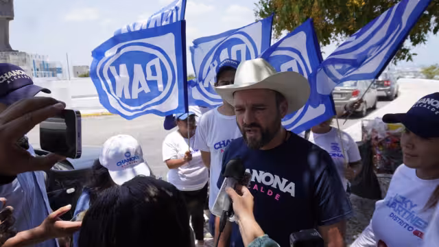 Chanona sí asistirá al debate