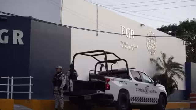 El detenido, J.R.P.F. alias “Minimi”, es hijo del jefe de plaza del PGN