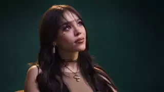 Danna Paola revela que pensó quitarse la vida durante entrevista.