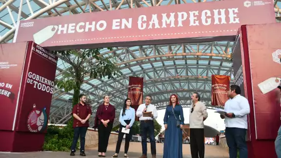 Sin la presencia del nuevo secretario del Gobierno del Estado de Campeche, Jorge Luis Lavalle Maury, fue inaugurada la Feria "Hecho en Campeche"