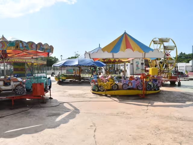 La privatización de la Feria de San Román ha afectado a los fiesteros locales, quienes piden espacios en barrios y colonias.