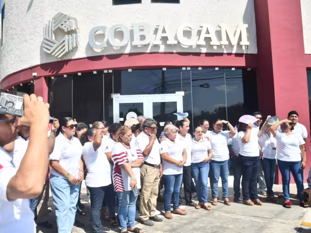 Acudieron a las oficinas de la Dirección General