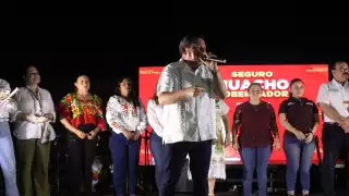Joaquín Díaz Mena celebra la victoria de Claudia Sheinbaum  en el Tercer Debate Presidencial