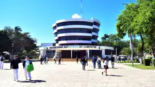 Maestros de la UACAM van por un incremento salarial digno por arriba del 9 por ciento