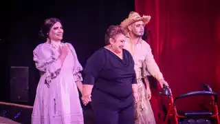 Unicornio Por Esto: La que canta entre la sombras, un acercamiento a Lulú Ávila