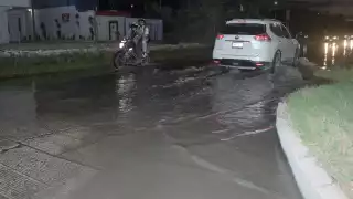 ¡Queremos solución! Vecinos de Solidaridad Nacional en Campeche se manifiestan por falta de atención al problema de las aguas negras