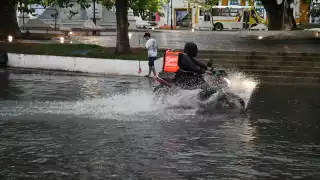 Tome sus precauciones, persistirán las lluvias intensas a torrenciales en Campeche