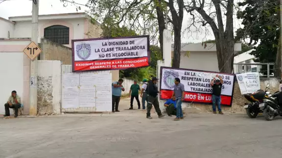 Trabajadores buscan representar su inconformidad ante los recientes hechos Trabajadores buscan representar su inconformidad ante los recientes hechos