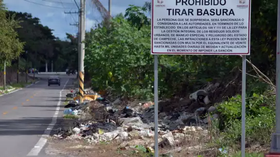 Un campechano genera un kilo de basura al día, acumulando 365 mil kilogramos de desechos al año Un campechano genera un kilo de basura al día, acumulando 365 mil kilogramos de desechos al año