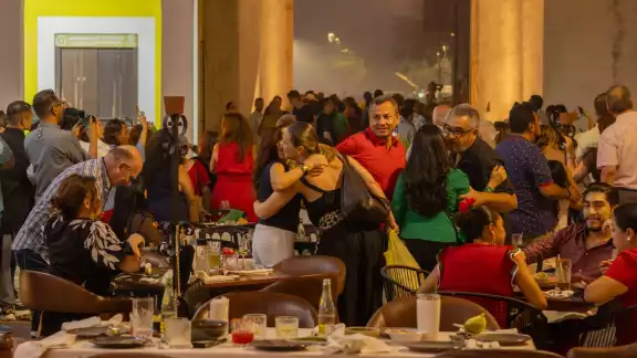 Paquetes con diversos tiempos de comida,