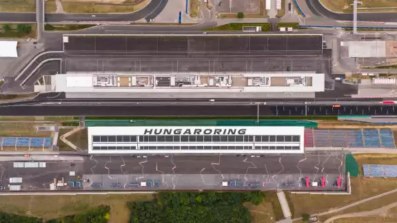 Hungaroring es uno de los circuitos más emblemáticos de la Fórmula 1. Hungaroring es uno de los circuitos más emblemáticos de la Fórmula 1.
