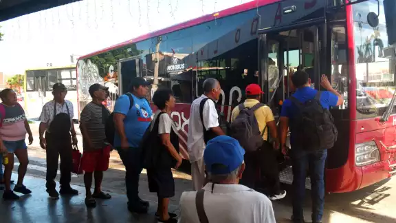 El nuevo servicio de transporte público de la capital campechana inició operaciones este 2 de agosto.