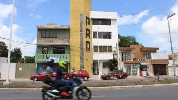 PRD desaparece pero aportó al proceso democrático del país: Segovia Cruz