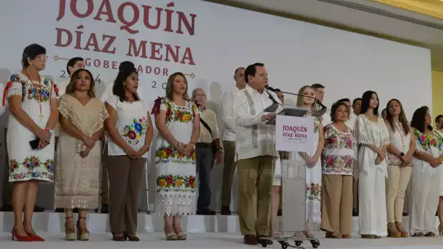 Joaquín Díaz Mena anuncia su gabinete para el periodo 2024-2030.