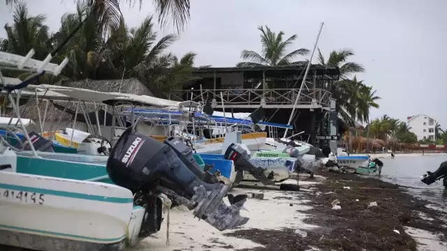 No todos los puertos se mantienen cerrados; Isla Mujeres y Playa del Carmen se mantienen abiertos