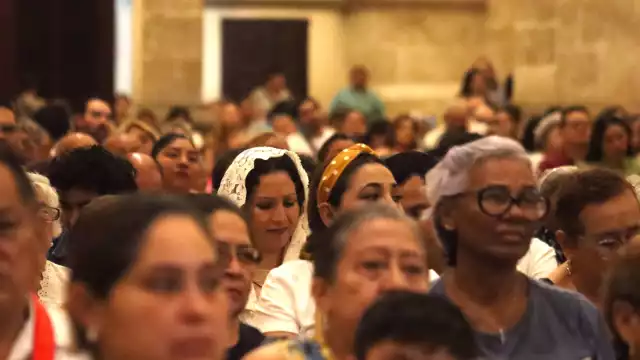 Este jueves se realizó el preludio al Viernes Santo con la presencia de cientos de feligreses