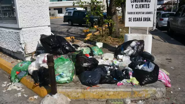 Basura abunda en el Centro Histórico