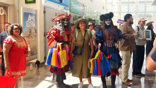 Campeche es sede de turismo “MICE” con la llegada de 31 trabajadores premiados por una aseguradora internacional.