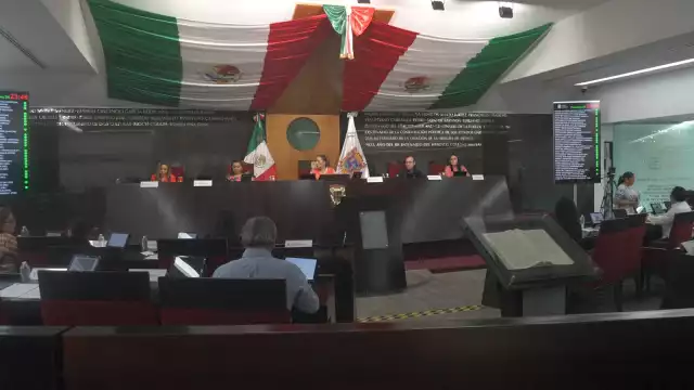 Con 26 votos a favor, se aprobó una reforma a la Ley de Educación para detener el bullying escolar.