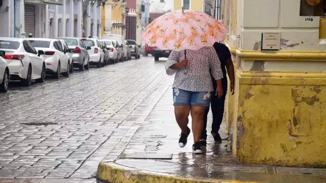Las precipitaciones se deben al ingreso de aire marítimo tropical.